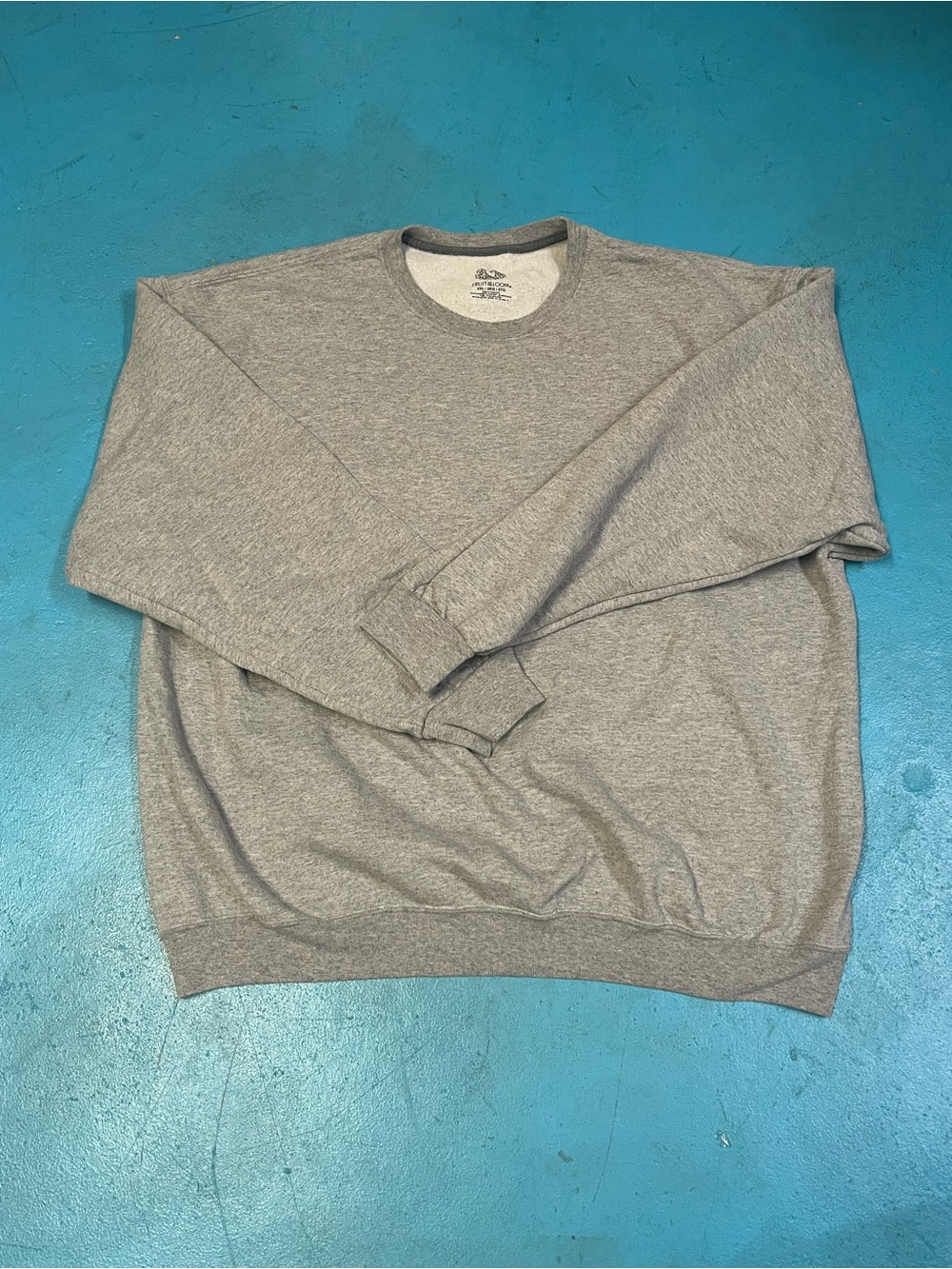 Fruit of the Loom Men's Gray Crewneck Sweater